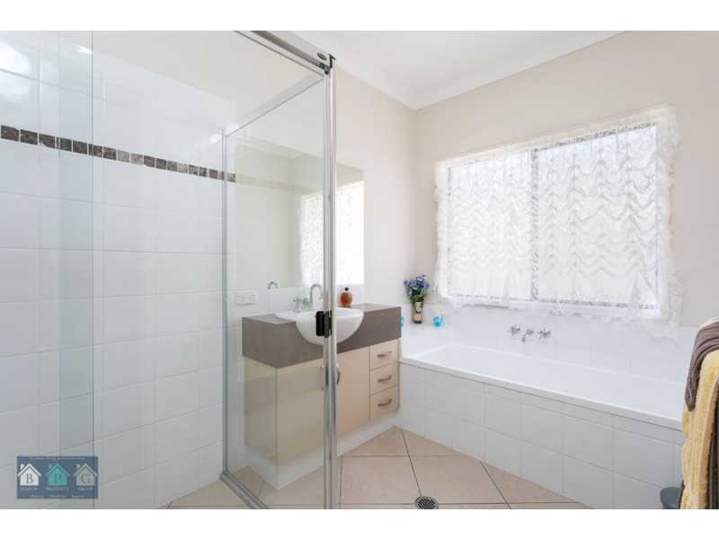 8 Success Cr, Ormeau QLD 4208