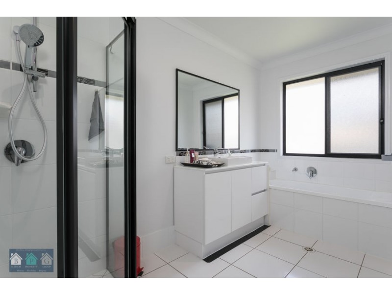 26 Paris Parade, Ormeau QLD 4208