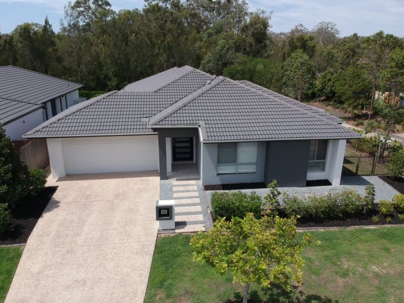 52 Bunderoo Circuit, Pimpama QLD 4209
