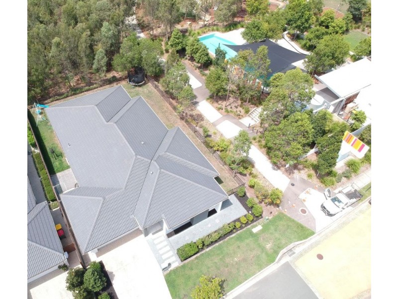 52 Bunderoo Circuit, Pimpama QLD 4209