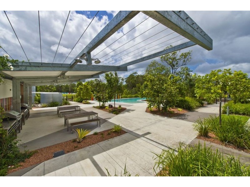52 Bunderoo Circuit, Pimpama QLD 4209