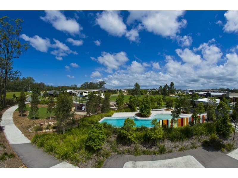 52 Bunderoo Circuit, Pimpama QLD 4209