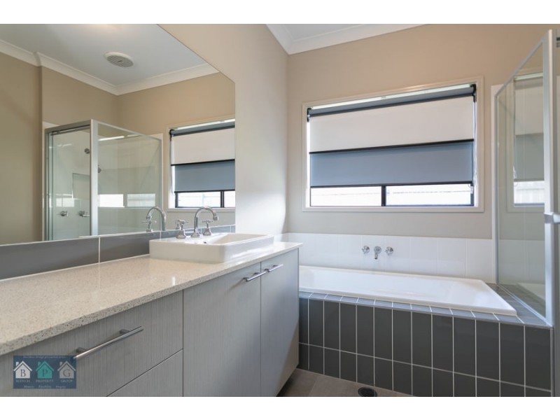 6 Yule Lane, Ormeau Hills QLD 4208