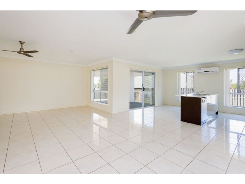 6 Tribulation Crescent, Coomera QLD 4209