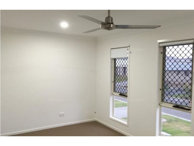 25 Milbrook Cr, Pimpama QLD 4209