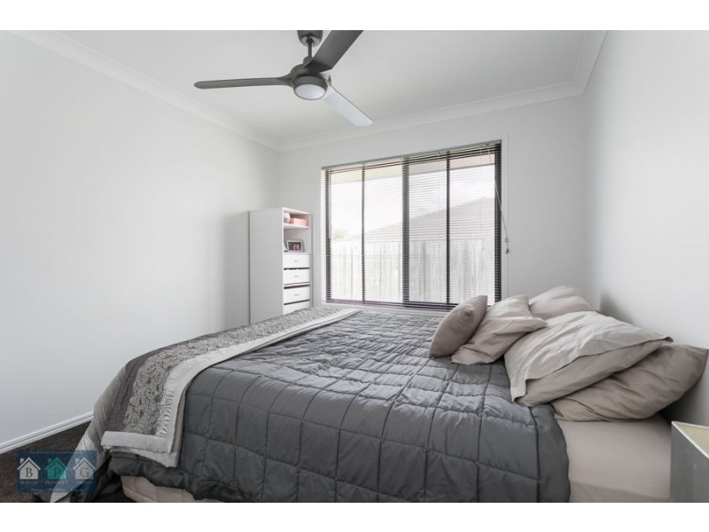 26 Paris Pde, Ormeau QLD 4208