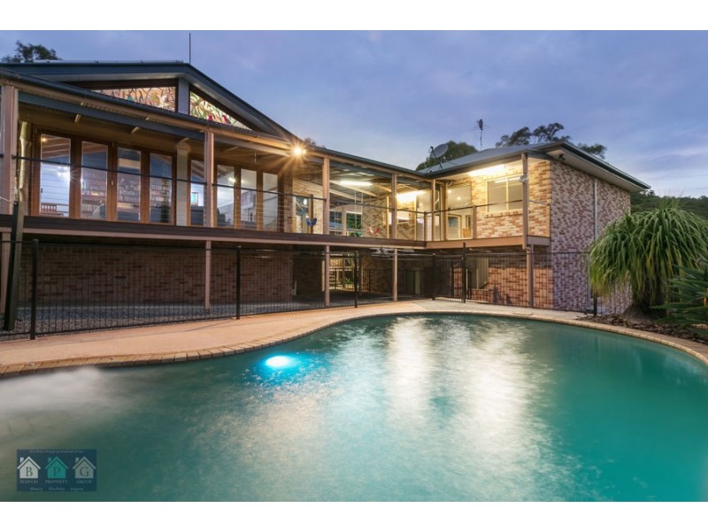 112 Halls Road, Luscombe QLD 4207