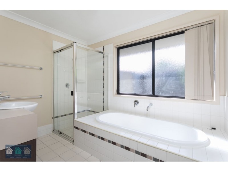 204 Billinghurst Crescent, Upper Coomera QLD 4209