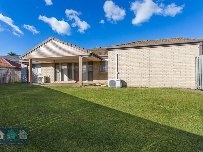 6 Wellers Street, Pacific Pines QLD 4211