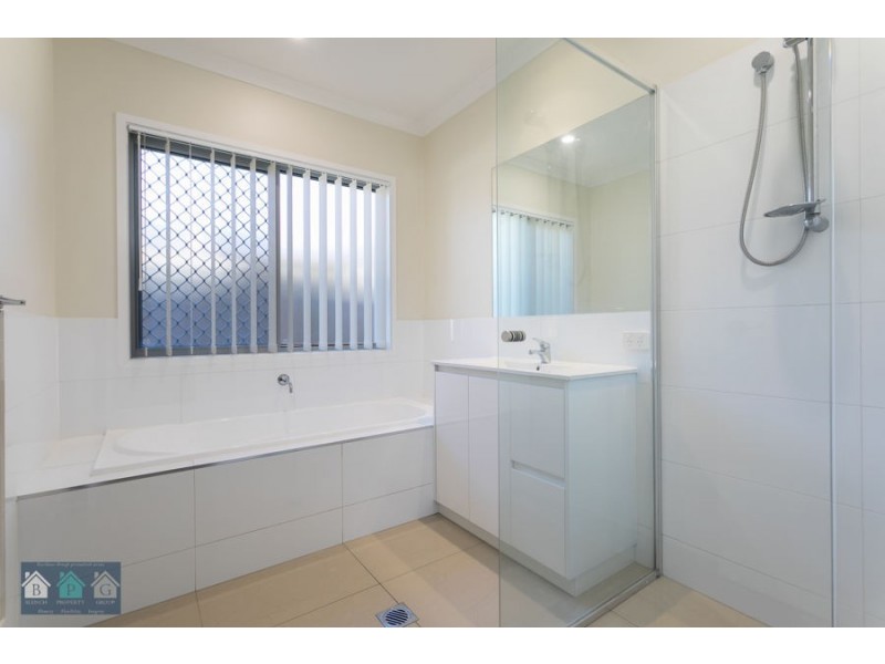 22 Antonio Place, Coomera QLD 4209