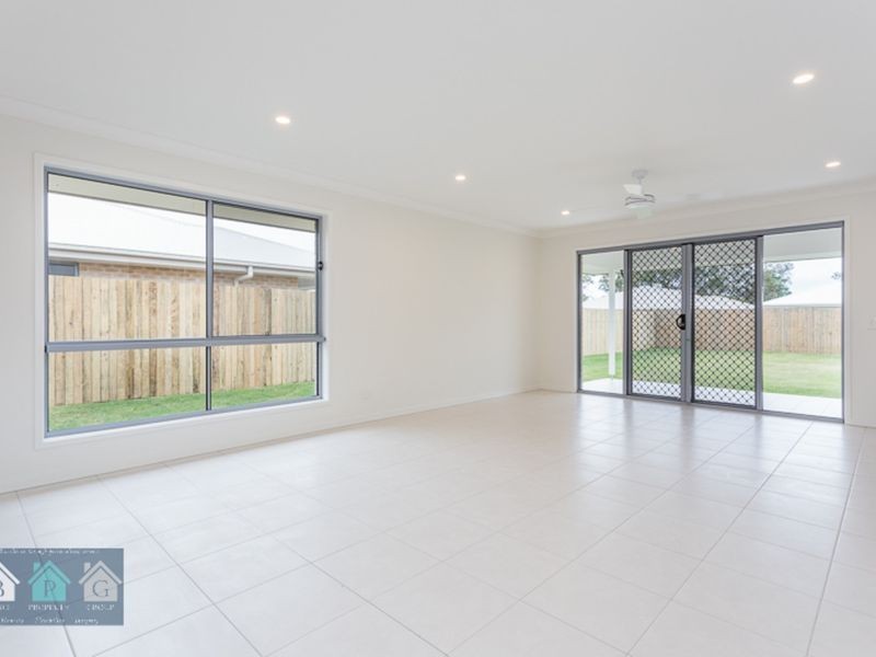 24 Bayside Avenue, Jacobs Well QLD 4208
