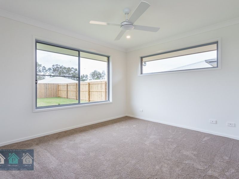 24 Bayside Avenue, Jacobs Well QLD 4208
