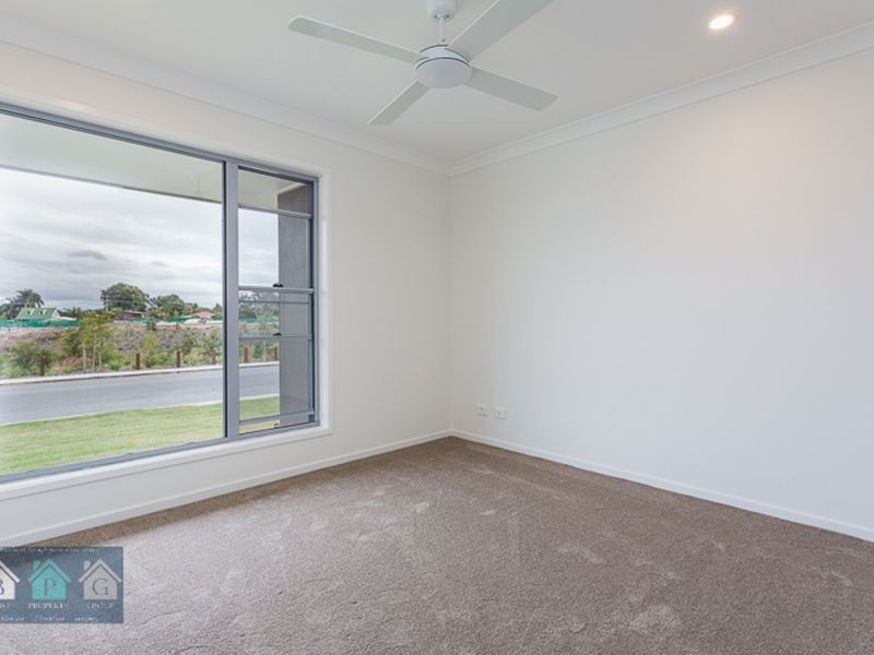 24 Bayside Avenue, Jacobs Well QLD 4208