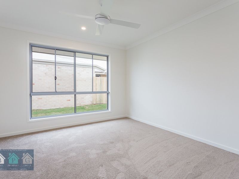 24 Bayside Avenue, Jacobs Well QLD 4208