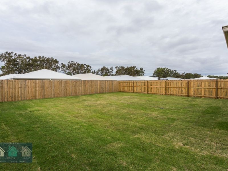24 Bayside Avenue, Jacobs Well QLD 4208