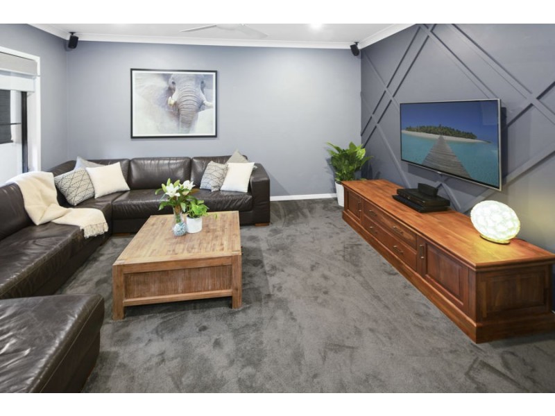 5 Linda Way, Upper Coomera QLD 4209