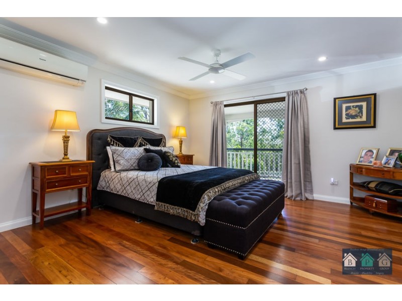 169 Rosemount Dr, Willow Vale QLD 4209