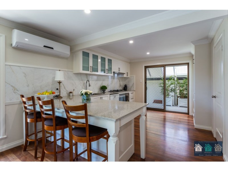 169 Rosemount Dr, Willow Vale QLD 4209