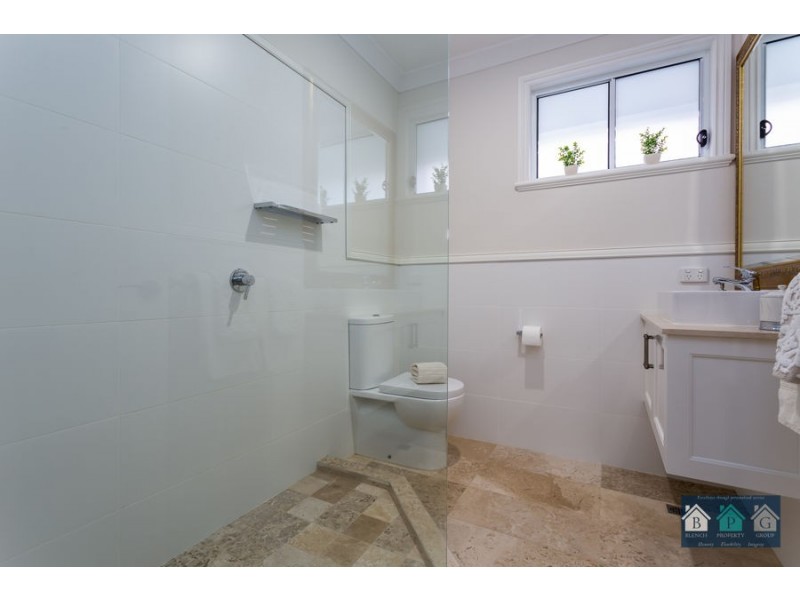 169 Rosemount Dr, Willow Vale QLD 4209