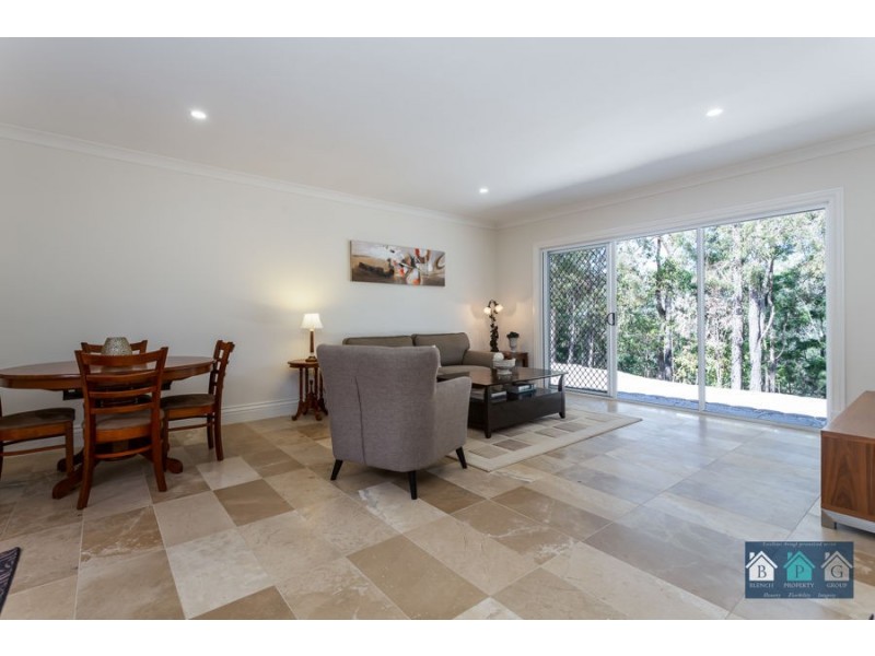 169 Rosemount Dr, Willow Vale QLD 4209