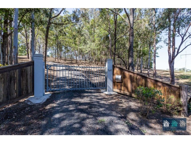 169 Rosemount Dr, Willow Vale QLD 4209
