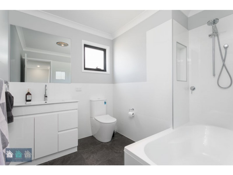 A-63 Bluetail Crescent, Upper Coomera QLD 4209