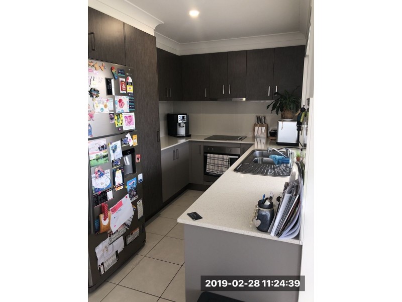 71 MacIntyre Parade, Pacific Pines QLD 4211