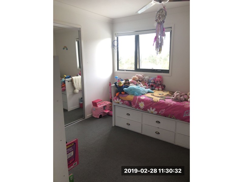 71 MacIntyre Parade, Pacific Pines QLD 4211