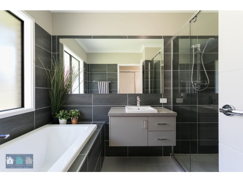 61 Countryview Street, Kingsholme QLD 4208