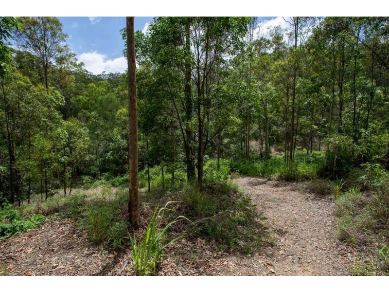 126 Hideaway Road, Kingsholme QLD 4208