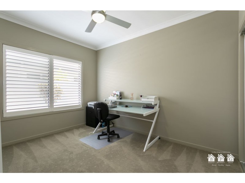 23 Sundown Place, Jacobs Well QLD 4208