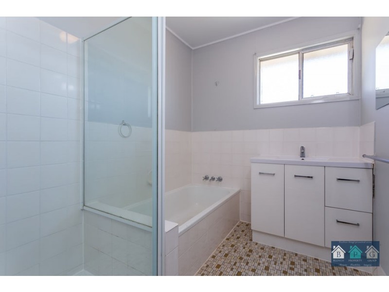 125 Aquarius Dr, Kingston QLD 4114