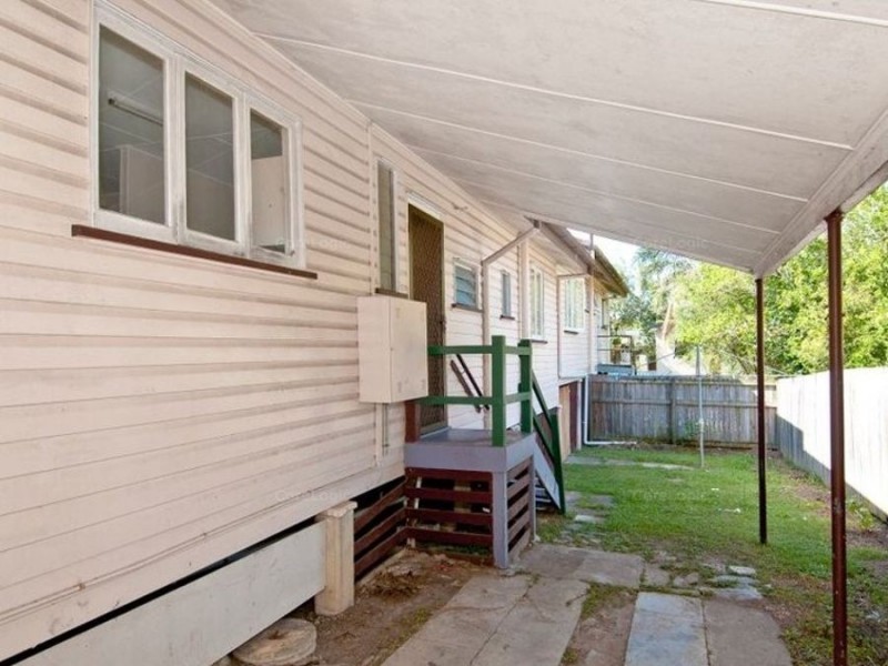 1/39 Defiance Road, Logan Central QLD 4114