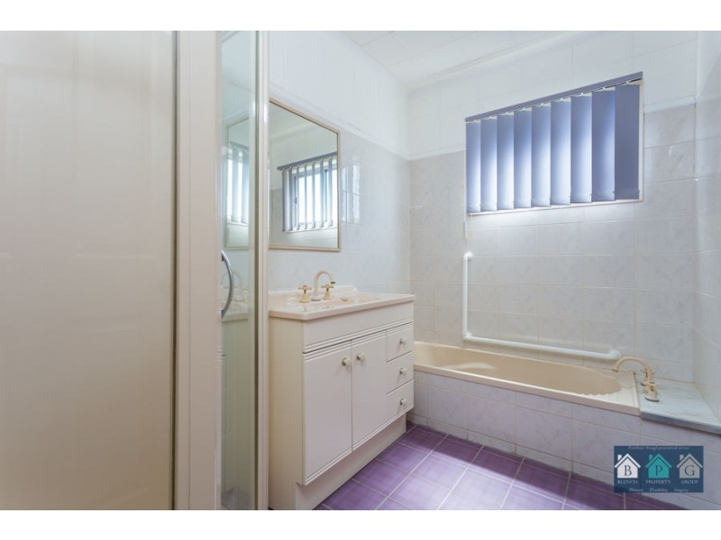 70 Ellen Street, Kingston QLD 4114