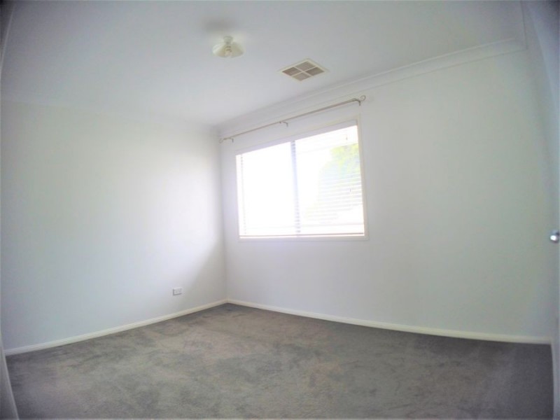 24 Hazelmere Crescent, Ormeau QLD 4208