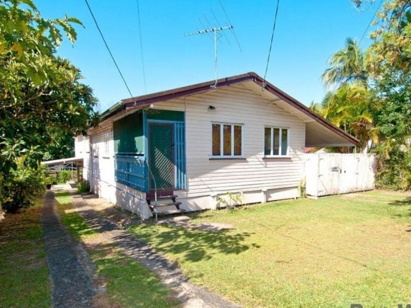 2/39 Defiance Road, Logan Central QLD 4114