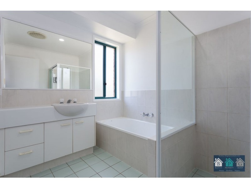 15 Dunedin Cl, Merrimac QLD 4226