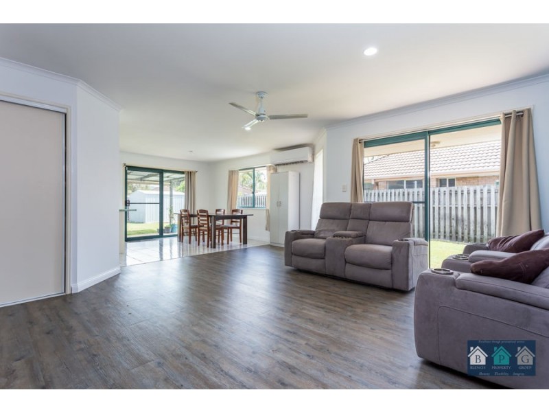 15 Dunedin Cl, Merrimac QLD 4226