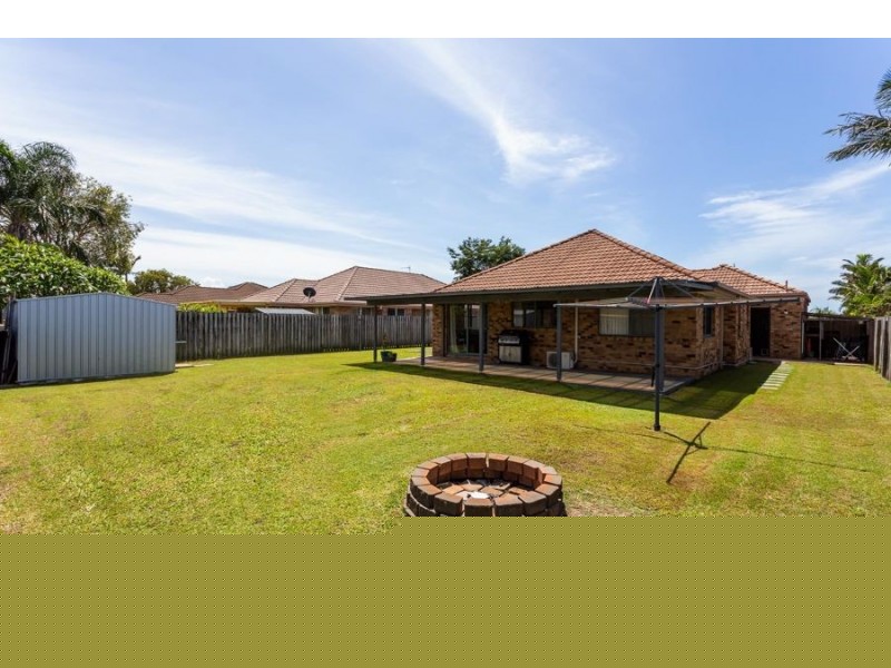 15 Dunedin Cl, Merrimac QLD 4226