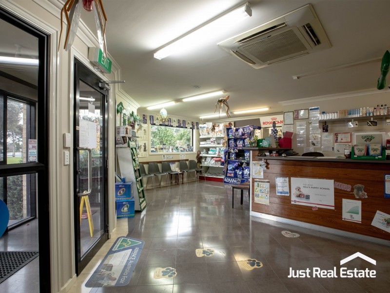 11 Tilmouth Place, Narre Warren South VIC 3805