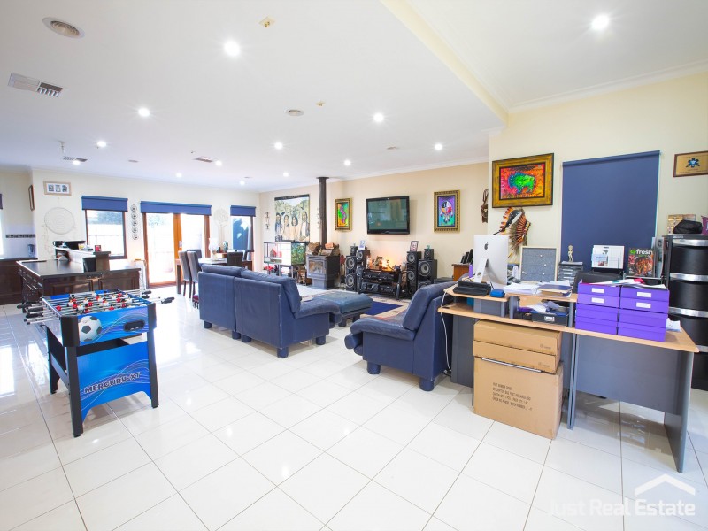 2A CULLIVER AVENUE, Eumemmerring VIC 3177