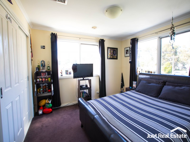 2A CULLIVER AVENUE, Eumemmerring VIC 3177