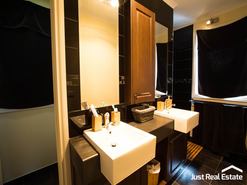 2A CULLIVER AVENUE, Eumemmerring VIC 3177