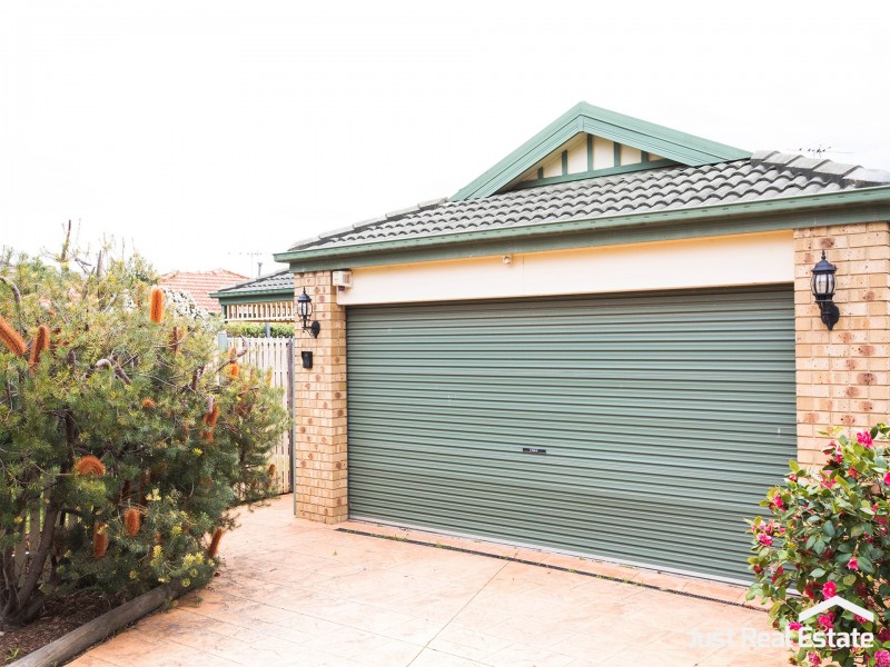 118 Bemersyde Drive, Berwick VIC 3806