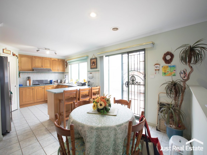 118 Bemersyde Drive, Berwick VIC 3806