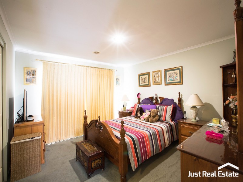 118 Bemersyde Drive, Berwick VIC 3806