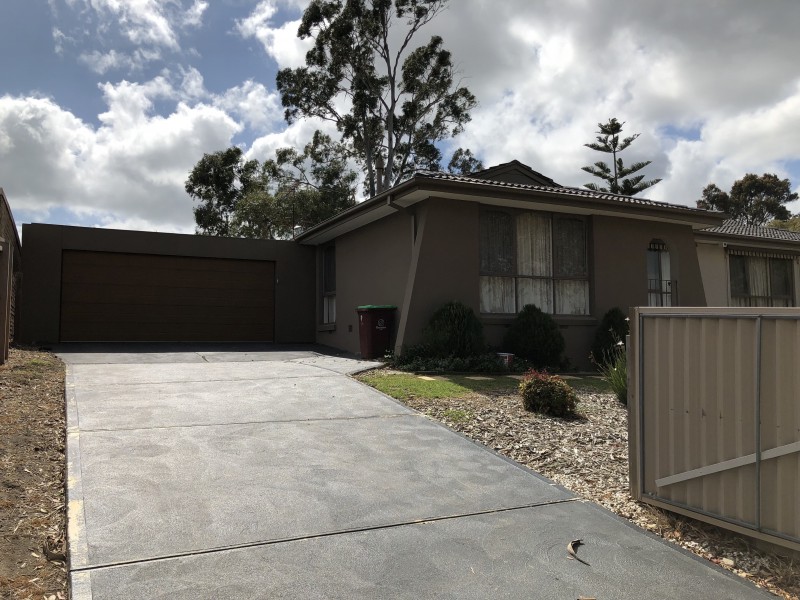 20 Saxonwood Drive, Narre Warren VIC 3805