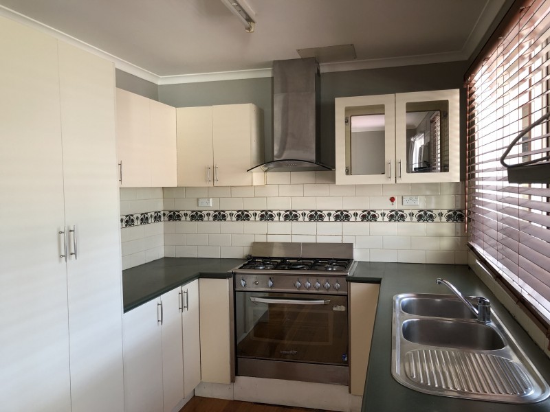 20 Saxonwood Drive, Narre Warren VIC 3805