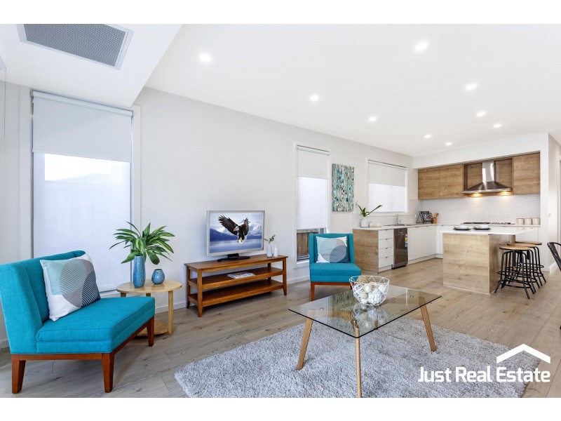 1 Priscilla Place, Pakenham VIC 3810