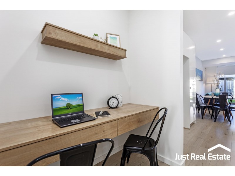 1 Priscilla Place, Pakenham VIC 3810